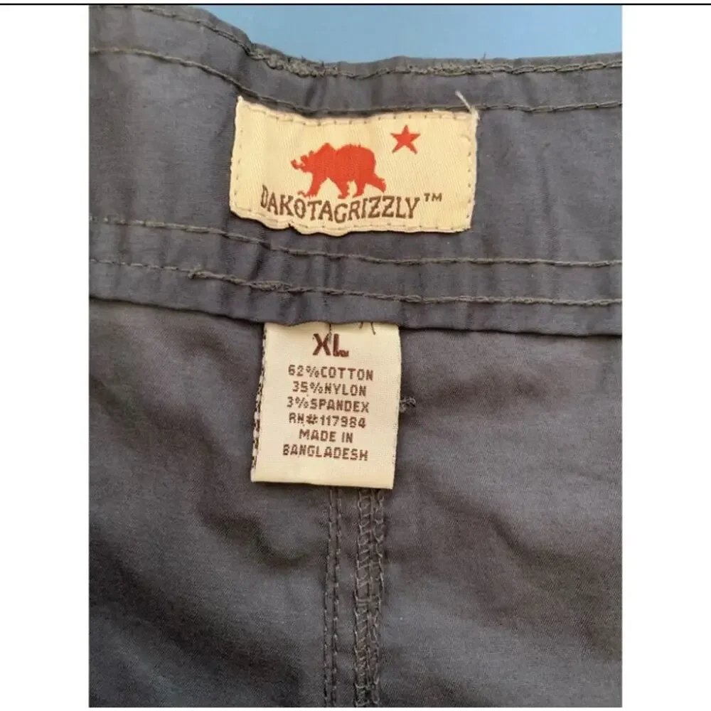 Dakota Grizzly Men's adventure short, Onyx Gray size XL NEW